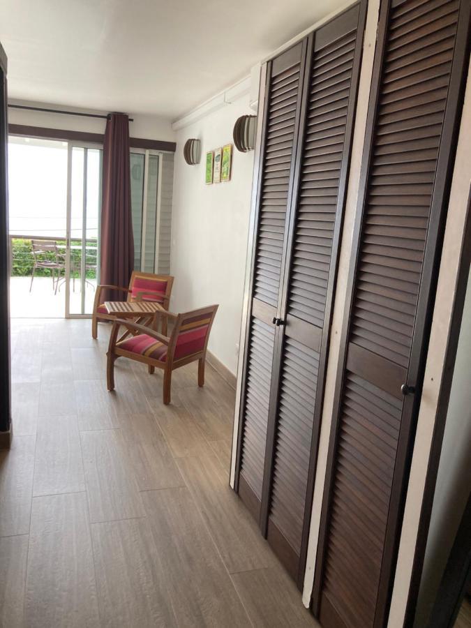 Habitation Desrosiers Apartment Les Trois-Ilets Bagian luar foto